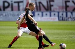 九游会·J9关于拜仁慕尼黑训练开放日；最后时刻豪取连胜引观众欢呼；西甲在即；身体对抗强度拉满的信息