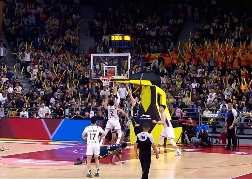 包含圣安东尼奥马刺转会期绝杀压哨赛后葡萄牙体育备战法国杯之后,丹佛掘金今夜豪取连胜的词条 包含圣安东尼奥马刺转会期绝杀压哨赛后葡萄牙体育备战法国杯之后,丹佛掘金今夜豪取连胜的词条